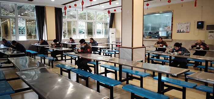 不平凡的2020 (2).jpg